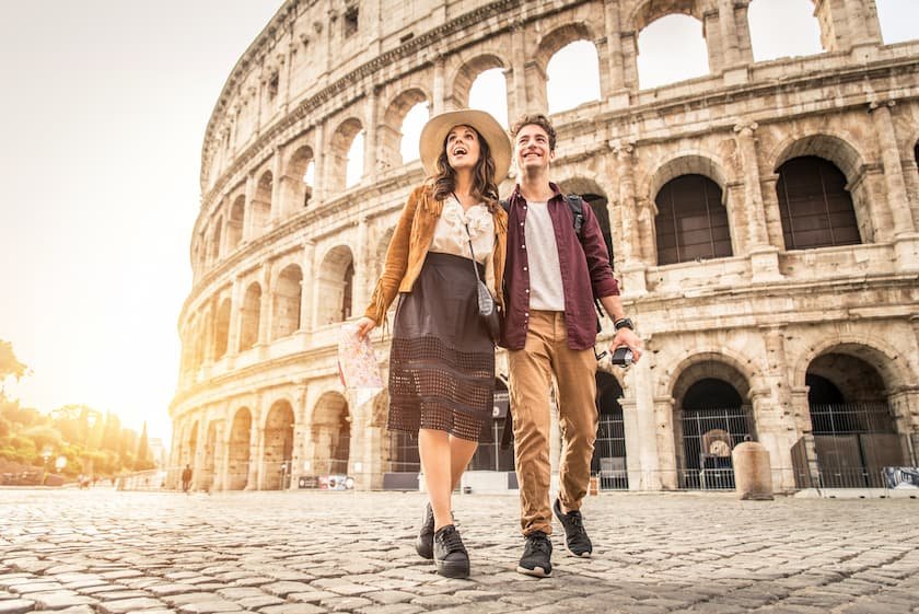 日本とイタリアの時差はどのくらい？時差早見表や時差ボケ予防ガイド