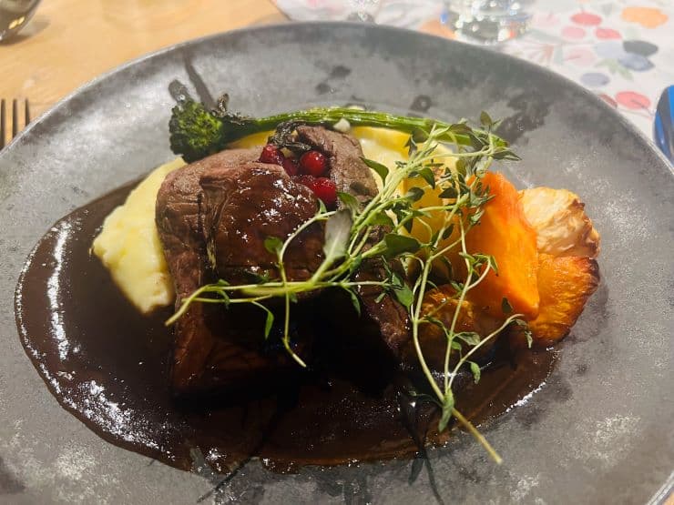 トナカイ料理