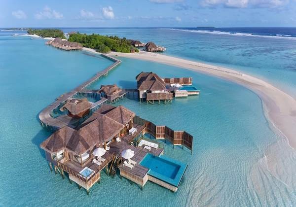 モルディブの水上コテージで本当の楽園を体験しよう