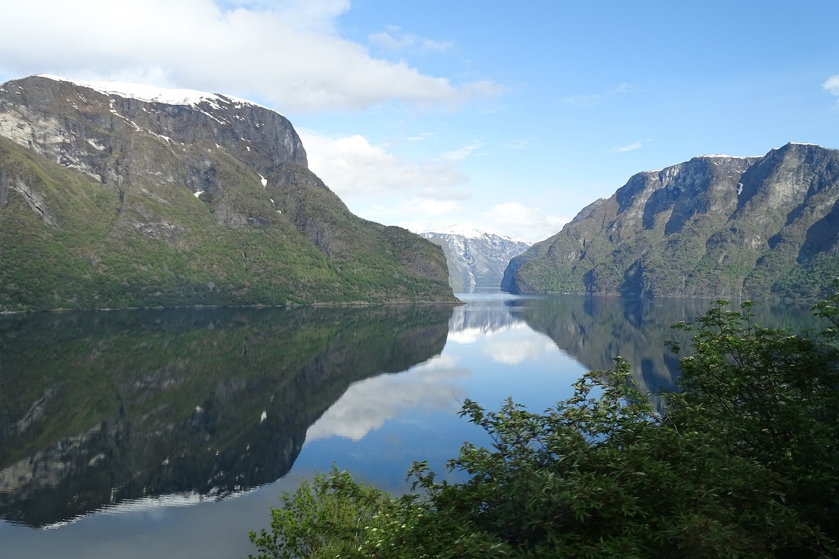 ノルウェーのフィヨルド観光は、絶景鉄道・クルーズがおすすめ!