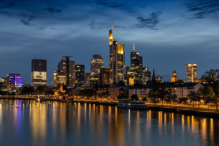 Frankfurt_am_Main-Skyline
