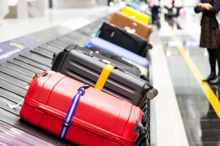 ロストバゲージって何?対策と空港で預けた荷物が出てこない時の対処法
