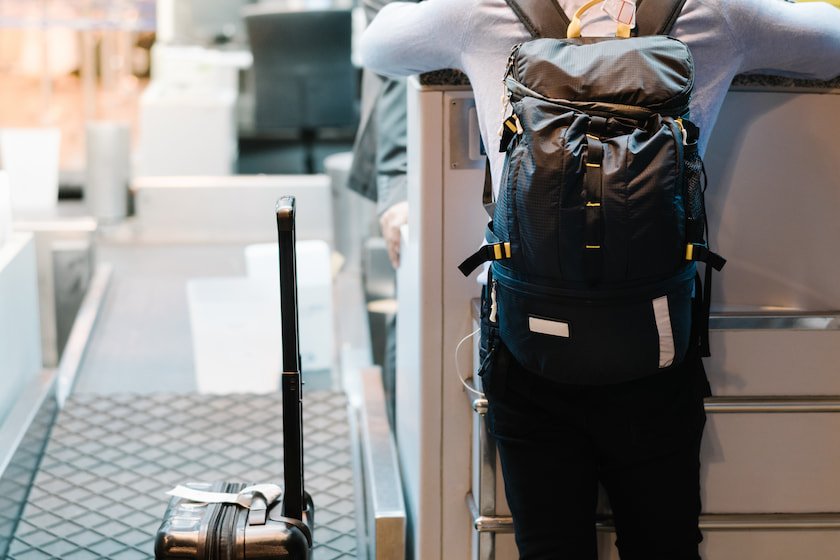 飛行機に預ける荷物