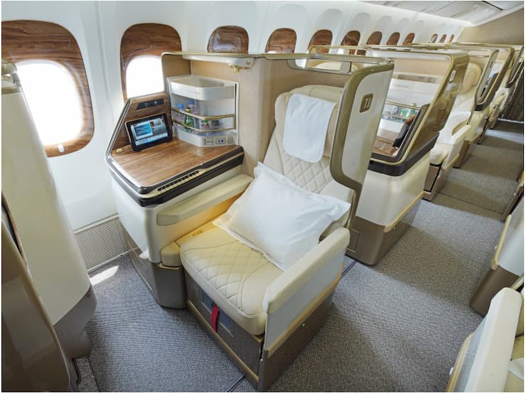 エミレーツ航空B777ビジネスクラス