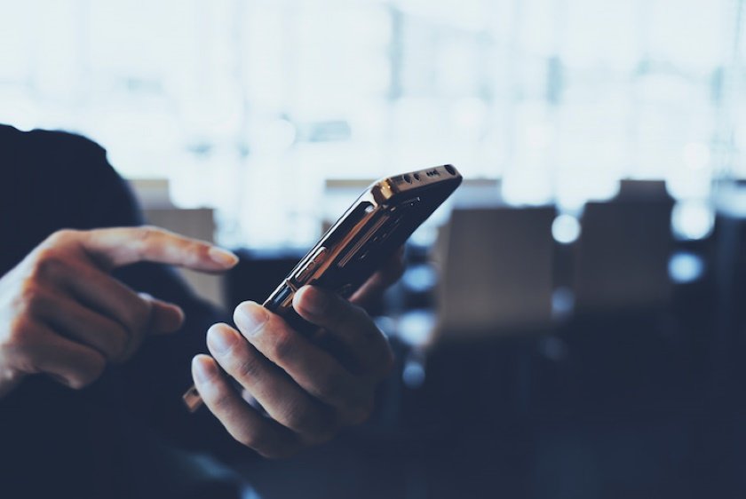 スマートフォンアプリ