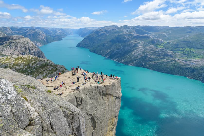 ノルウェー_プレーケストーレン（Preikestolen）