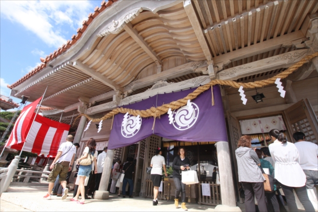 沖縄旅行に行くなら。癒やしのパワースポット特集