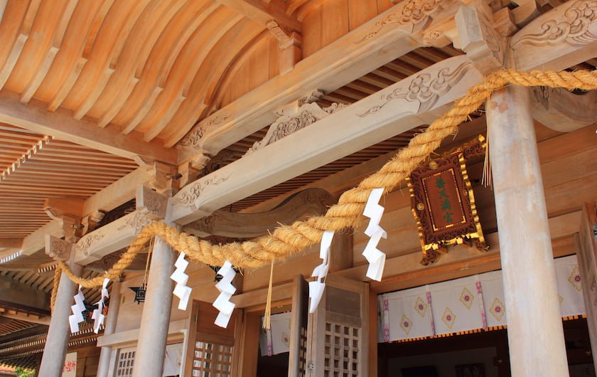 沖縄・聖地を巡る旅。心と体が整い悠久の時が息づく特別な場所10選