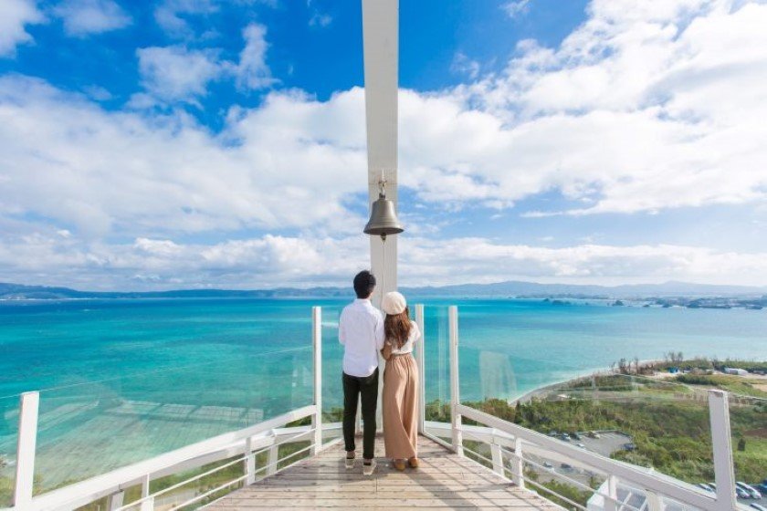 絶景ビューの古宇利オーシャンタワー