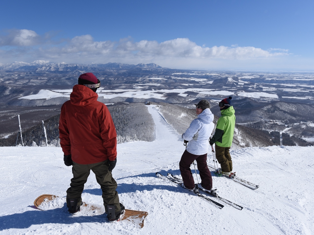 パウダースノーを楽しむ北海道のスキー場おすすめ10選!