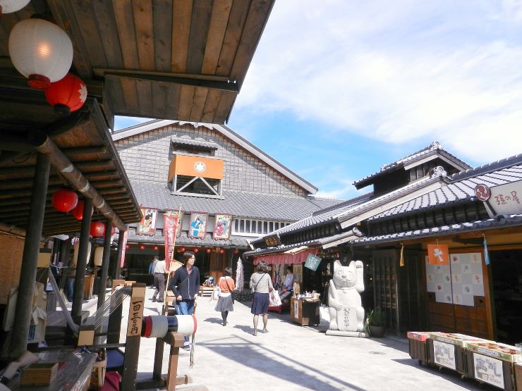 伊勢おかげ横丁