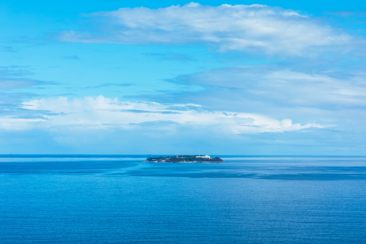 初島