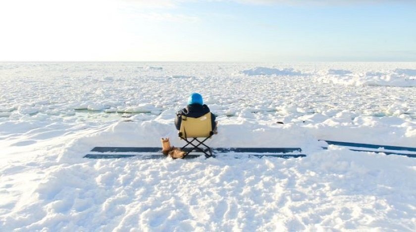 流氷浴 提供：ザ・キムンカムイ