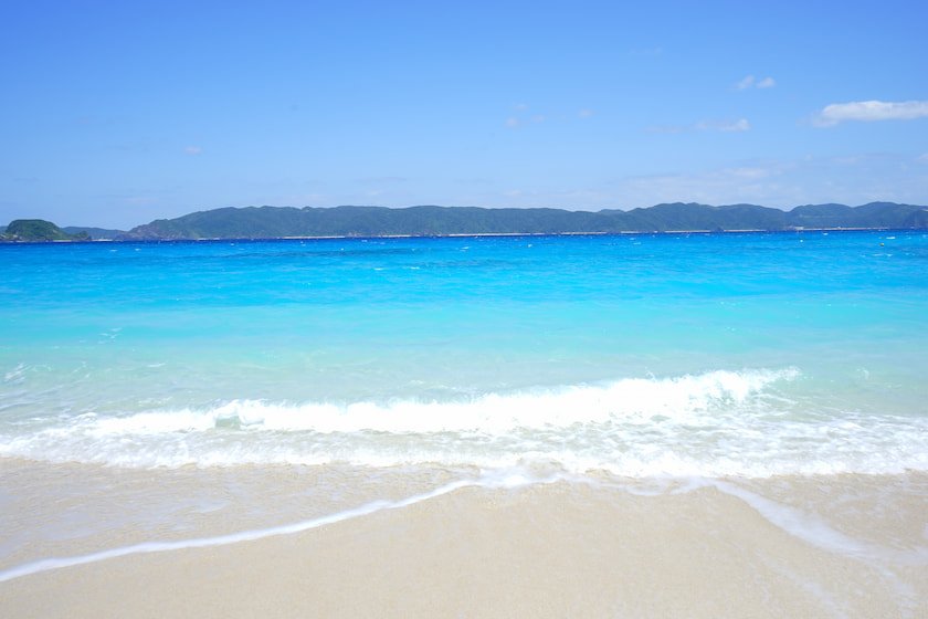 座間味島_古座間味ビーチ-青い海