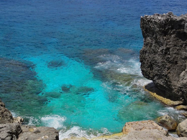 絶海の孤島、南大東島・北大東島。一度は訪れてみたい大自然の魅力スポット！