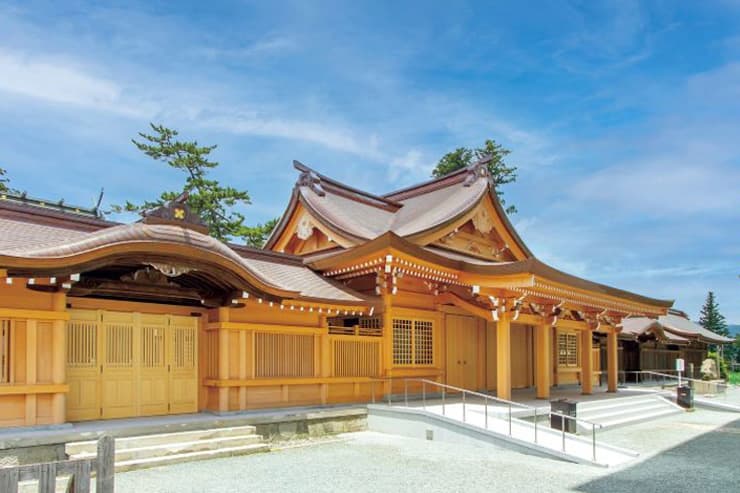 阿蘇神社拝殿 提供:阿蘇市
