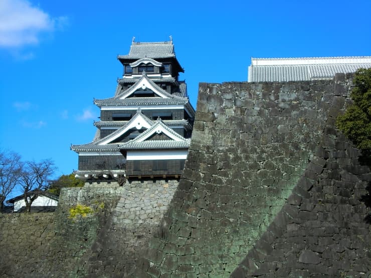熊本城　二様の石垣と天守閣