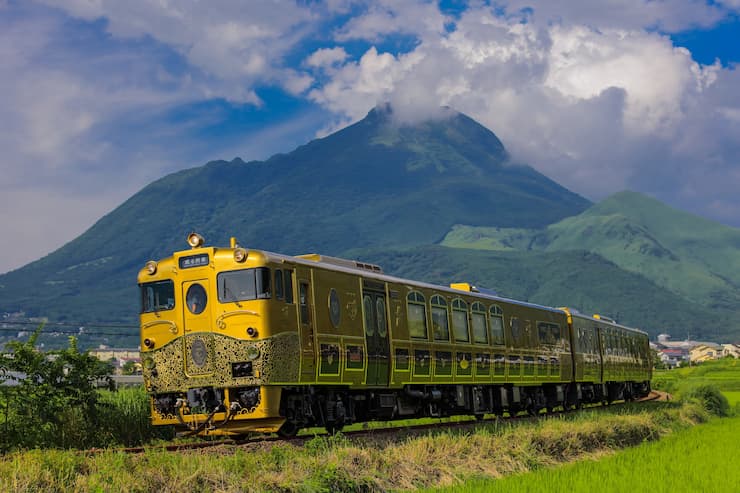 或る列車 提供:九州旅客鉄道株式会社