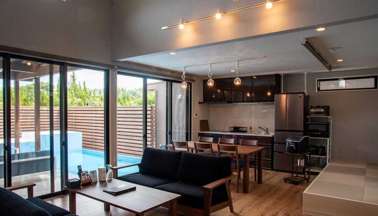 Retreat Villa Aym_LDK