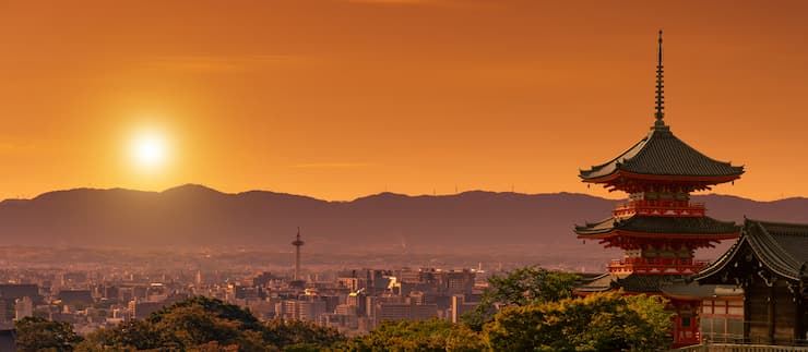 京都の夕暮れ
