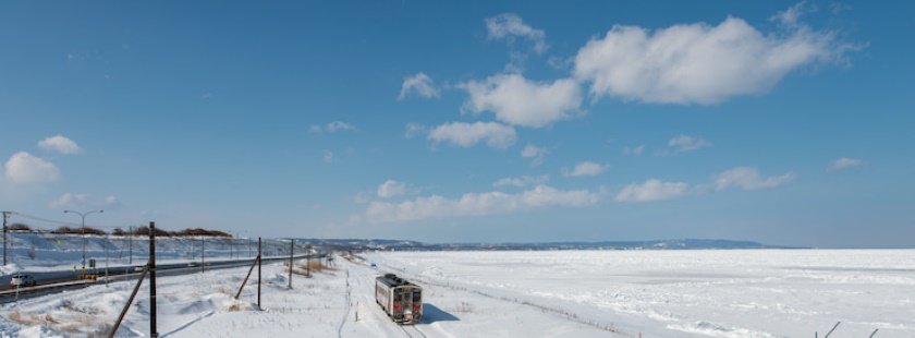 流氷と汽車