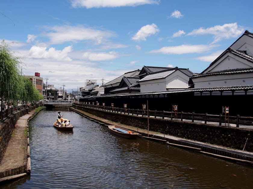 蔵の街遊覧船02 栃木市 写真提供：（公社）栃木県観光物産協会